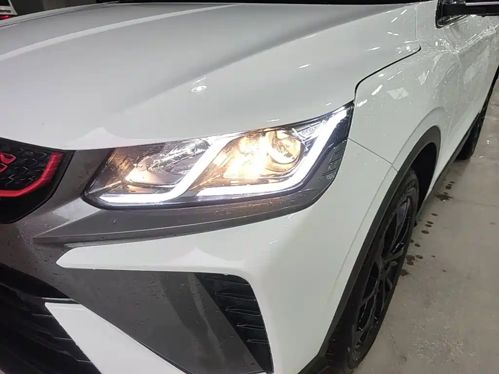 Geely Binyue — миниатюра 24