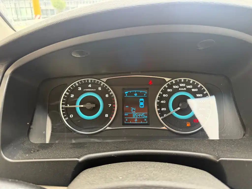 Geely Vision — миниатюра 9
