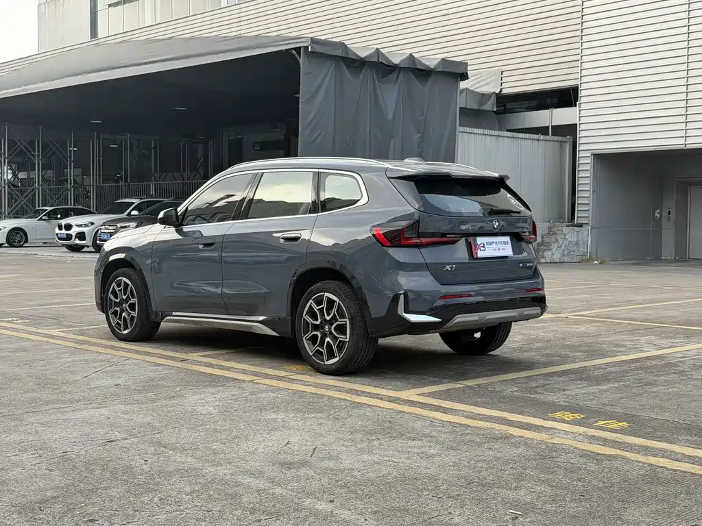BMW X1 — миниатюра 14