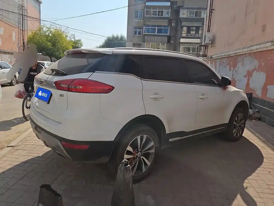 Geely Boyue — миниатюра 3