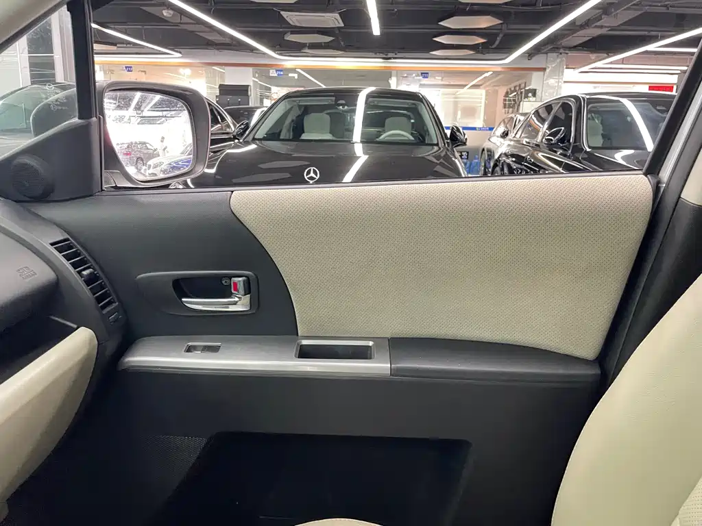 Mazda 5 2.0 Auto Luxury Type, фото 27
