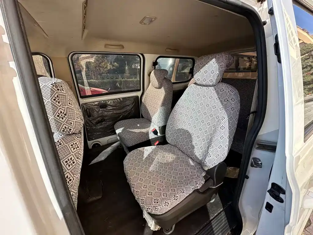 WULING WULING HONGGUANG V