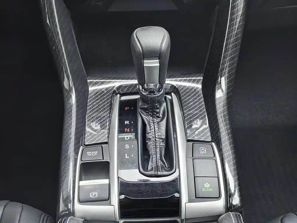 Honda Civic — миниатюра 13