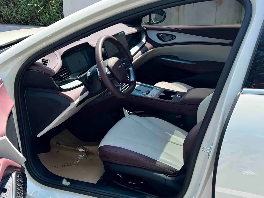 BYD Seal 07 DM-i — миниатюра 4