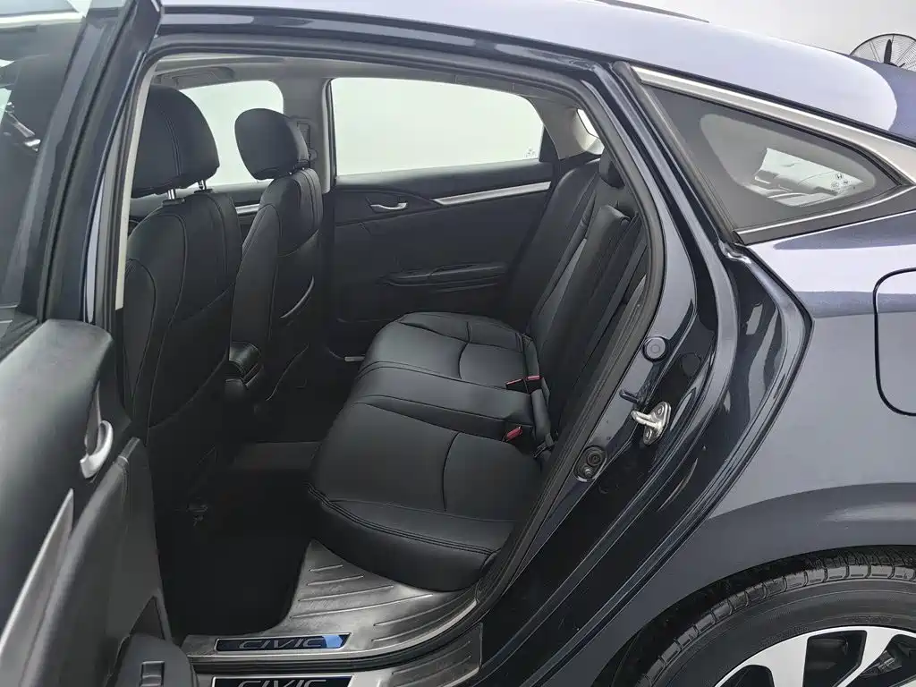 Honda Civic — миниатюра 15