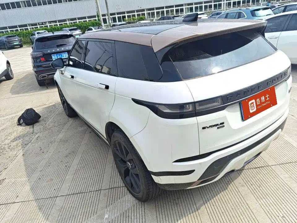 Land Rover Range Rover Evoque 2022 L 249PS R-Dynamic Luxury