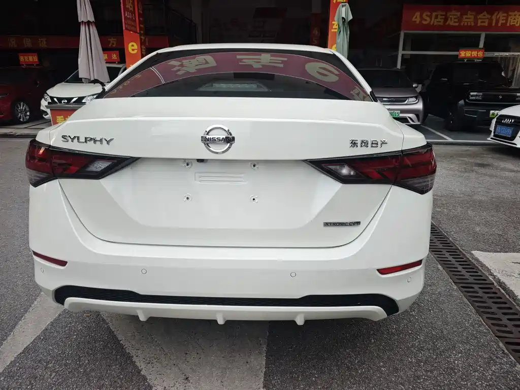 Nissan Sylphy — миниатюра 5