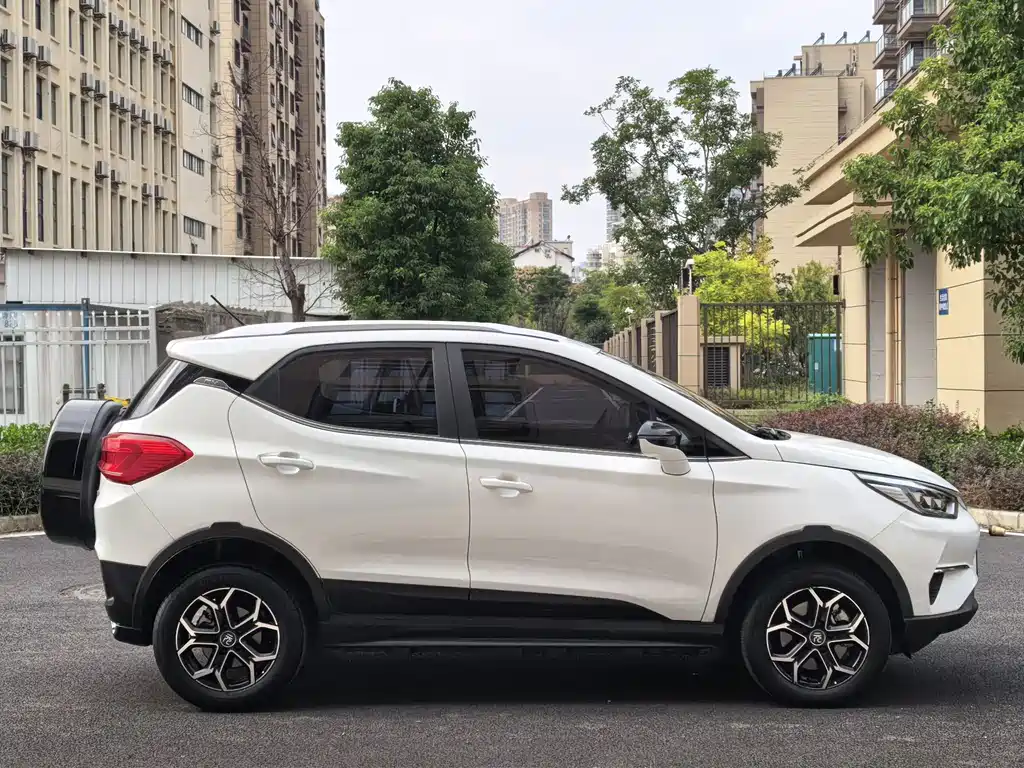 BYD Yuan Pro — миниатюра 9