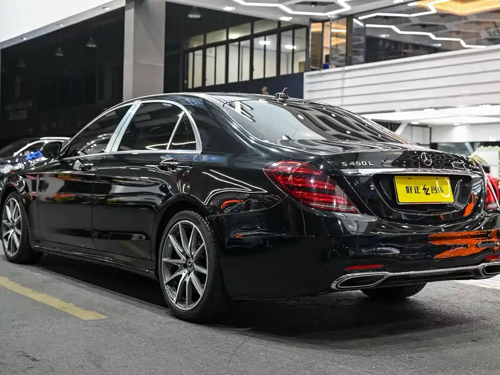 MERCEDES-BENZ S CLASS