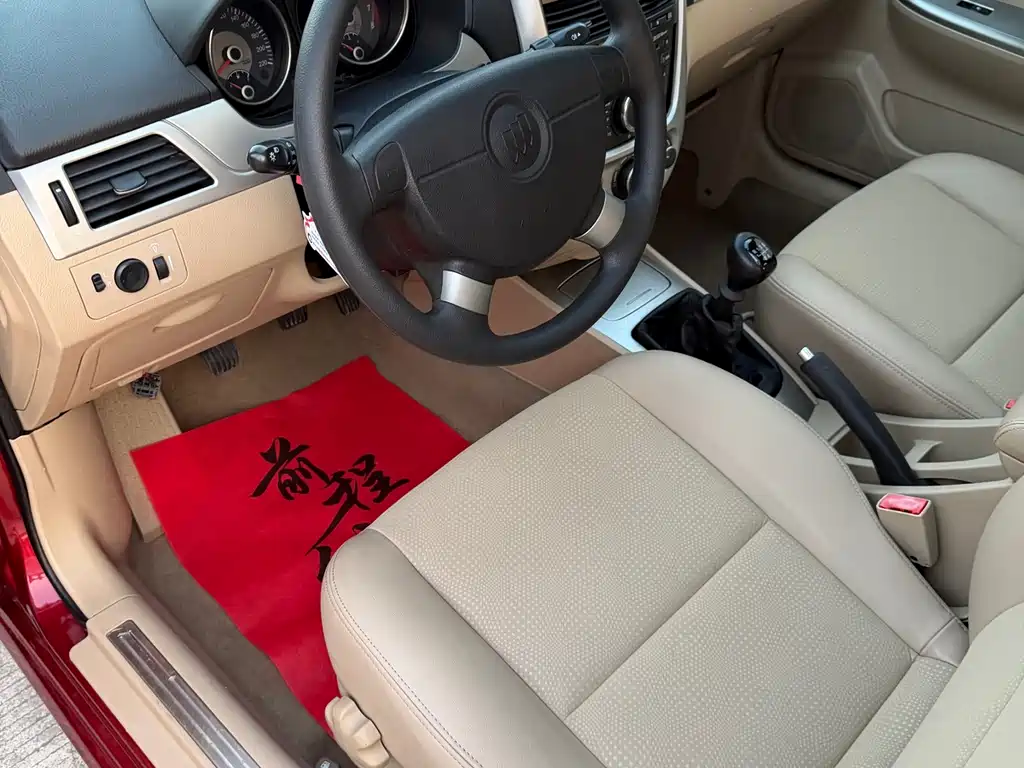 Buick Excelle — миниатюра 6