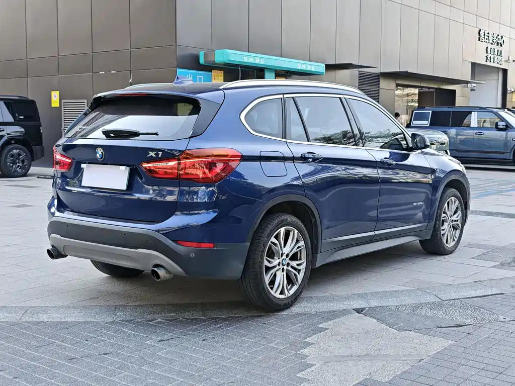 BMW X1 — миниатюра 4