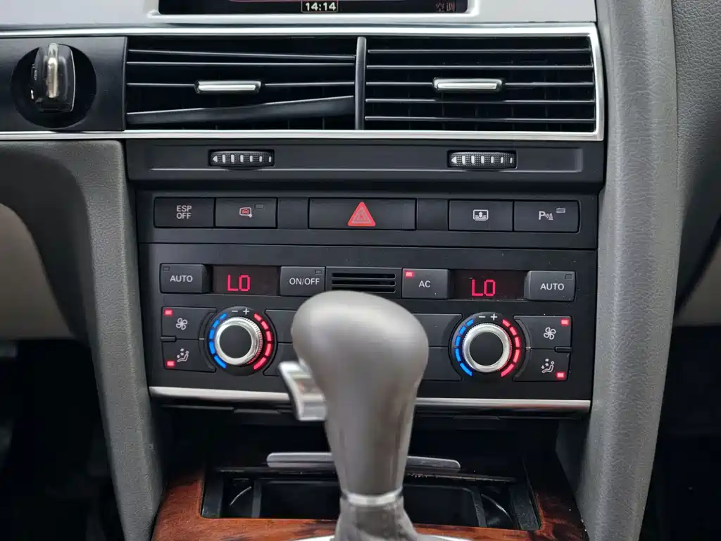 Audi A6L — миниатюра 5