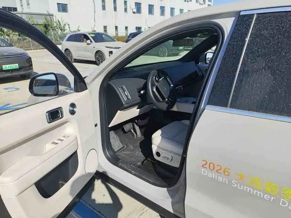 Li Auto Li L6 — миниатюра 6