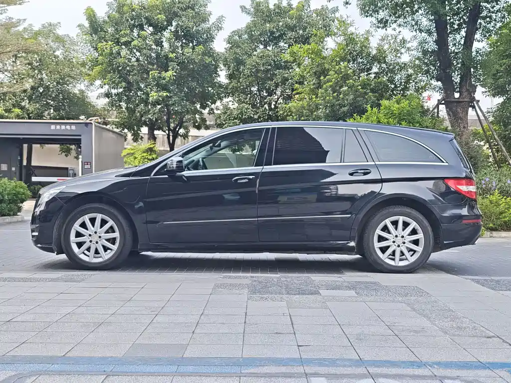 Mercedes-Benz R-Class — миниатюра 9