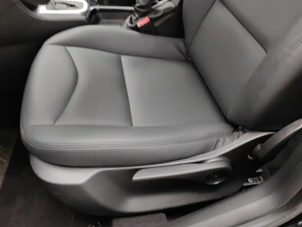 Citroen C4L — миниатюра 20