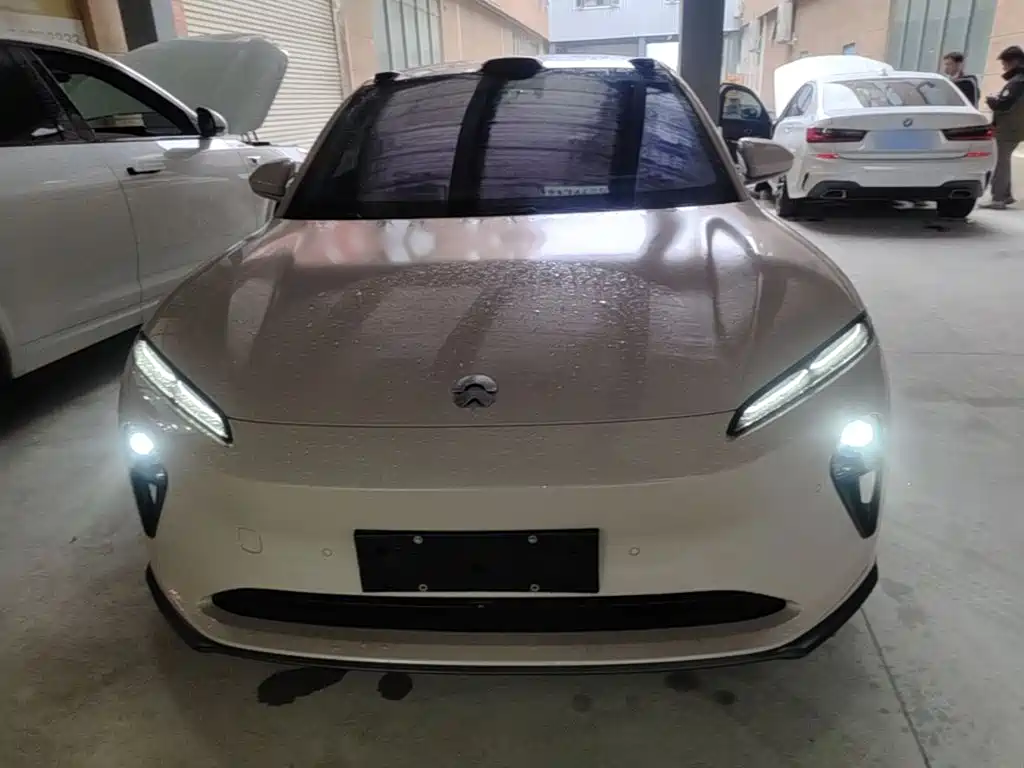 NIO ET5 — миниатюра 3