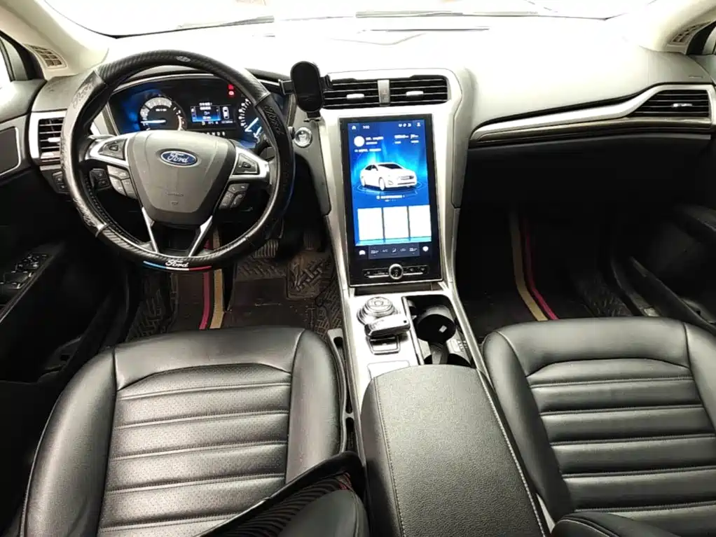 Ford Mondeo — миниатюра 10