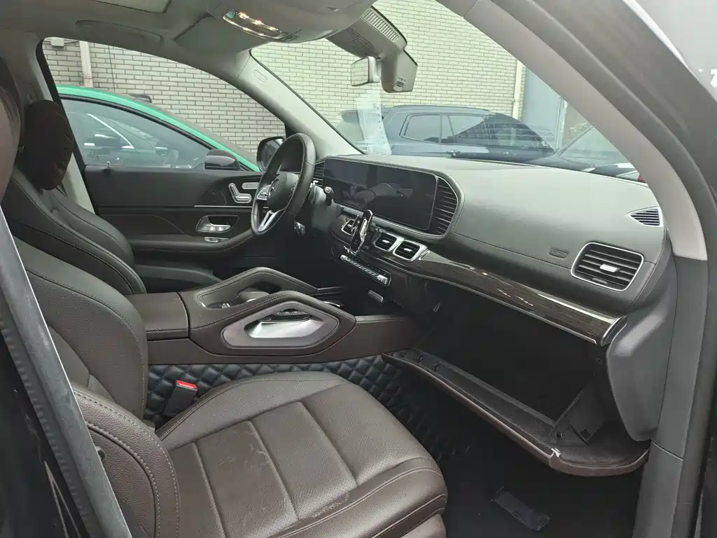 Mercedes-Benz GLE (Import) — миниатюра 3