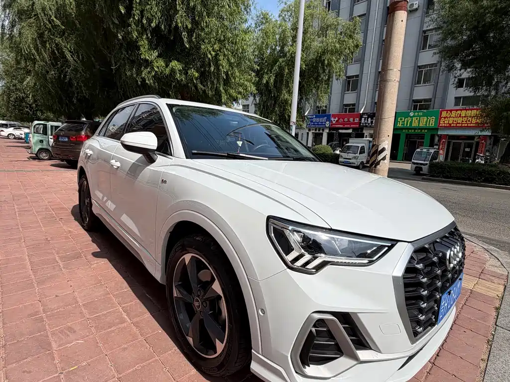Audi Q3 — миниатюра 3