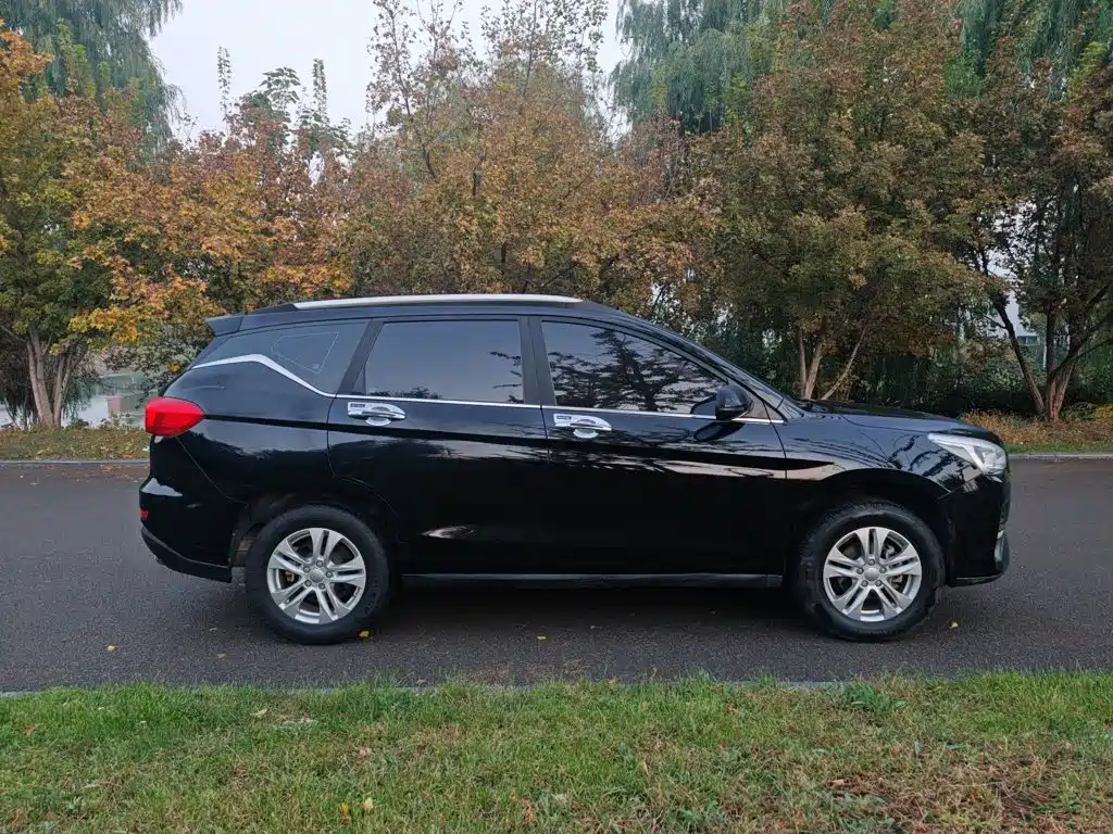 Haval M6 — миниатюра 5