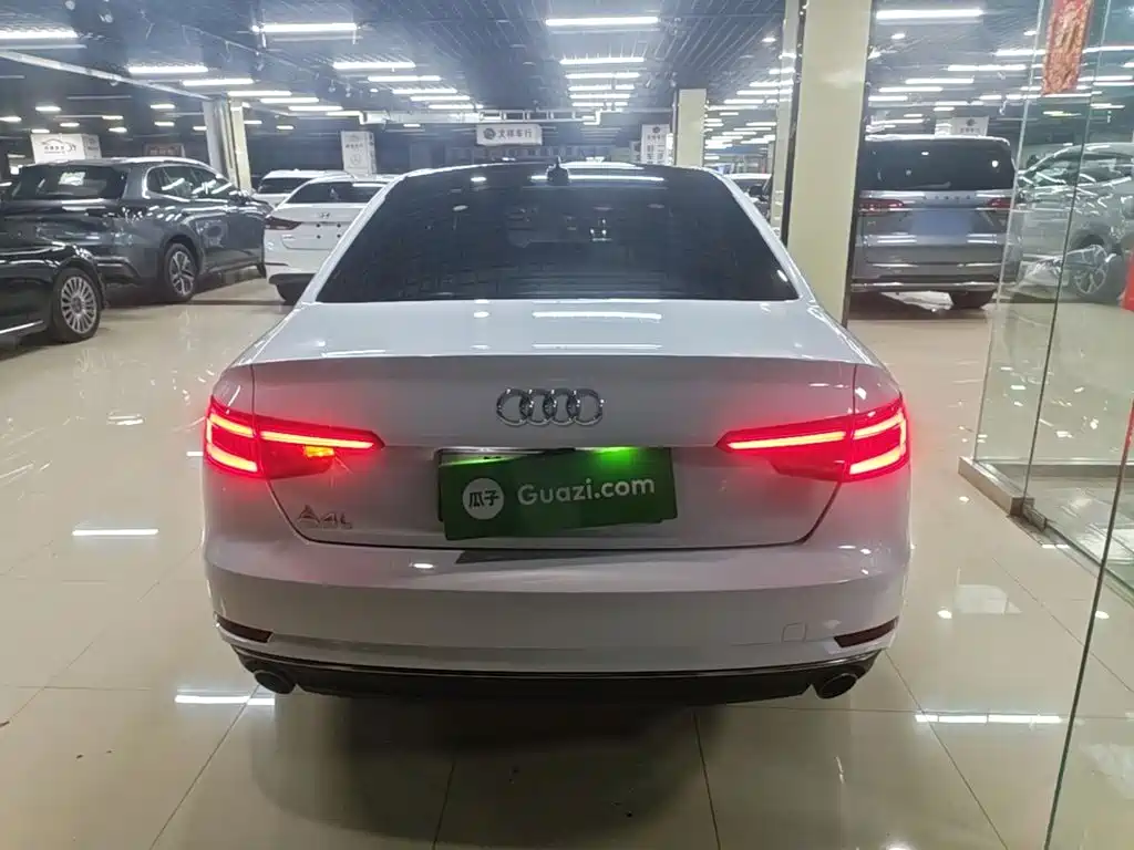 Audi A4L — миниатюра 6