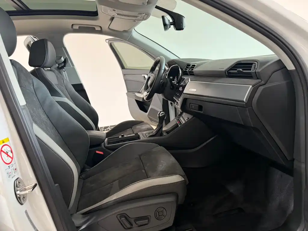 Audi Q3 2022 35 TFSI Fashion
