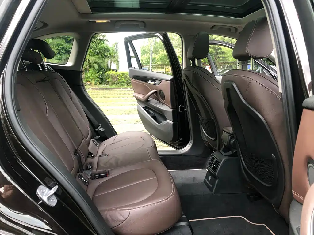 BMW X1 — миниатюра 15