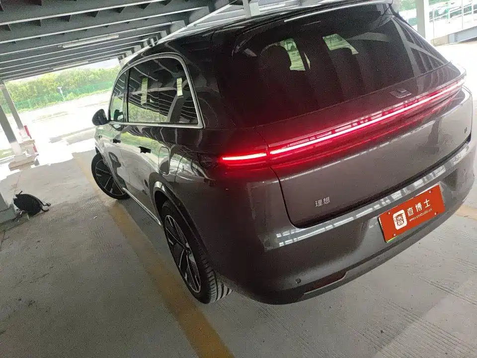 Li Auto Li L8 — миниатюра 4