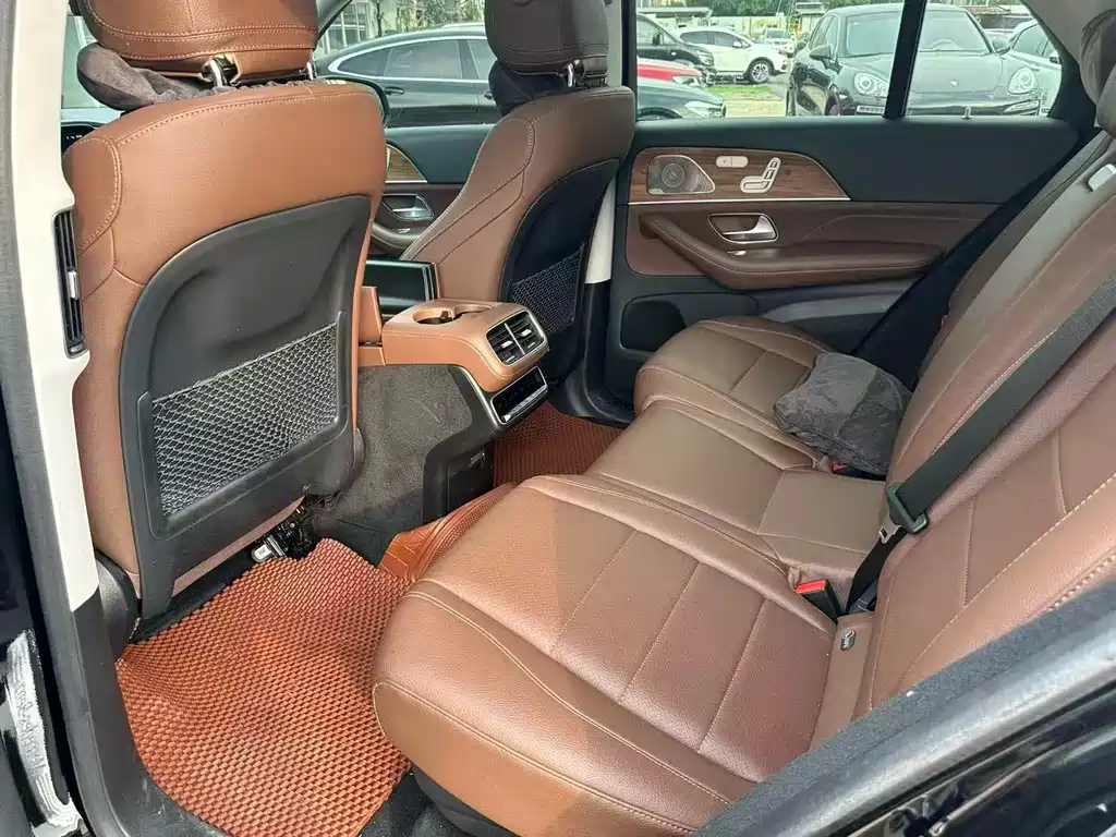 Mercedes-Benz GLE (Import) — миниатюра 7