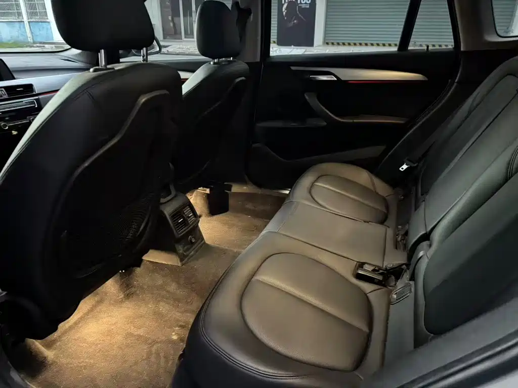 BMW X1 — миниатюра 7