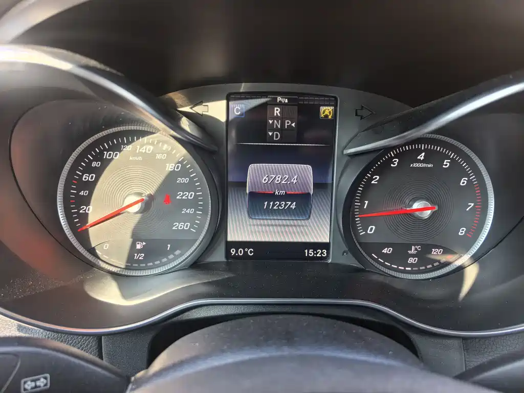 Mercedes-Benz GLC 2016 GLC 260 4MATIC