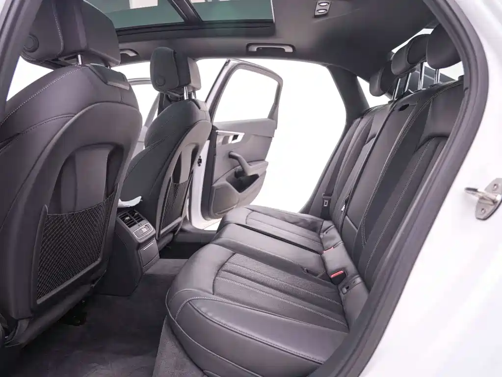 Audi A4L — миниатюра 23