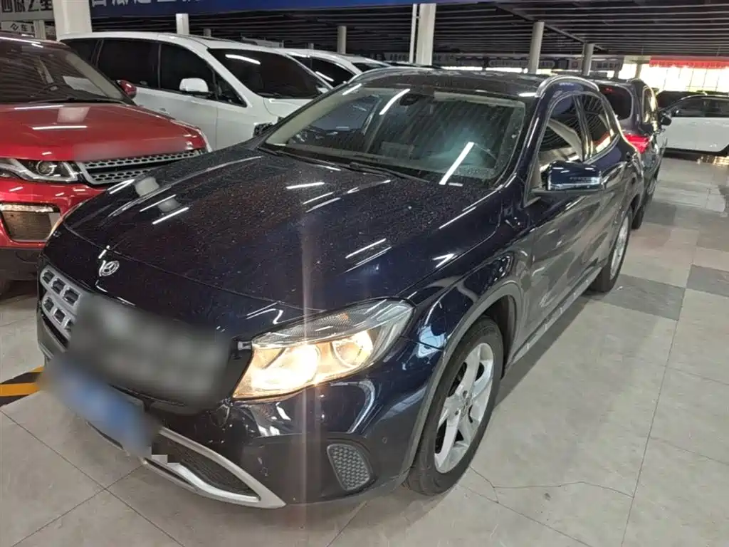 Mercedes-Benz GLA 2017