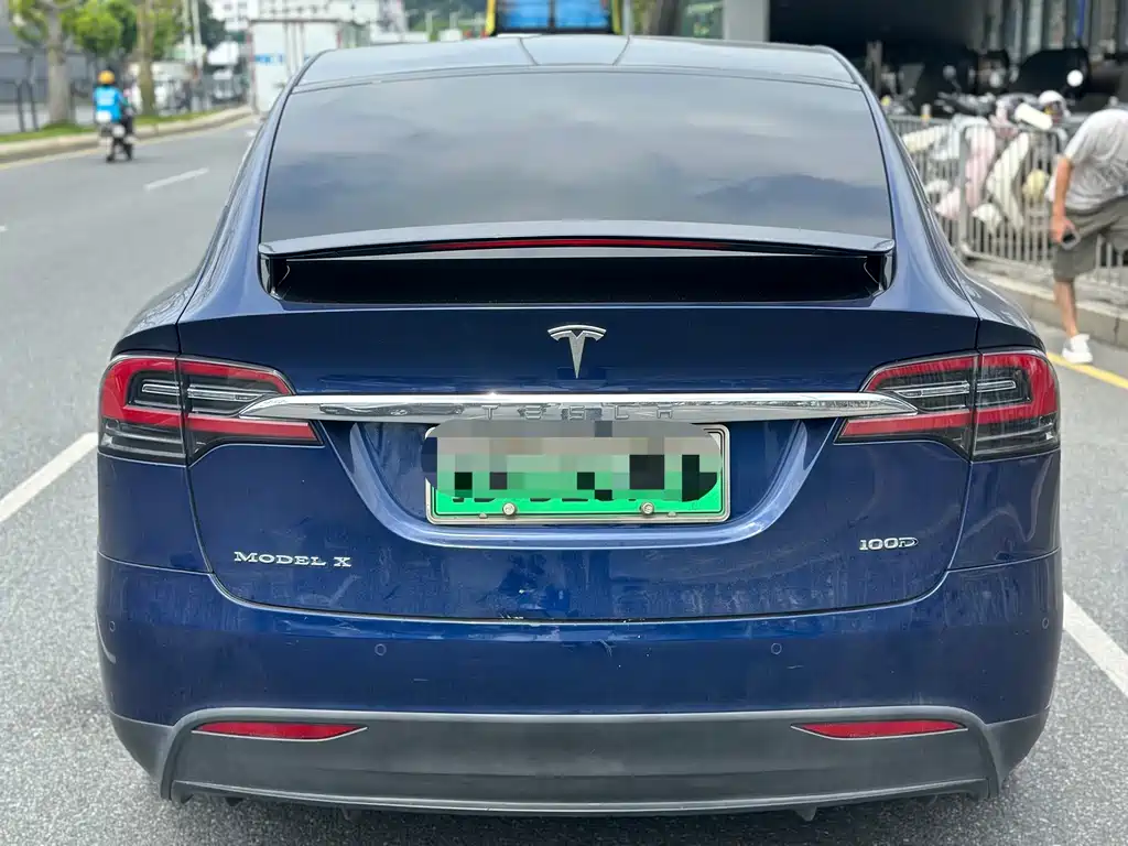 Tesla Model X — фотографии объявления, Фото 4
