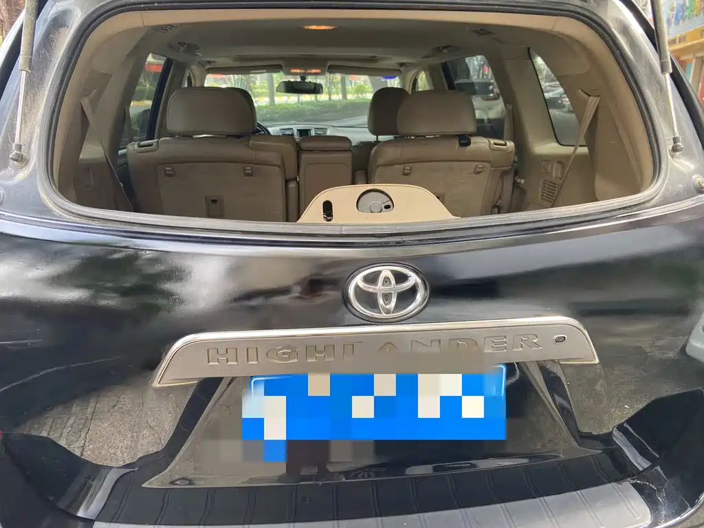Toyota Highlander — миниатюра 10