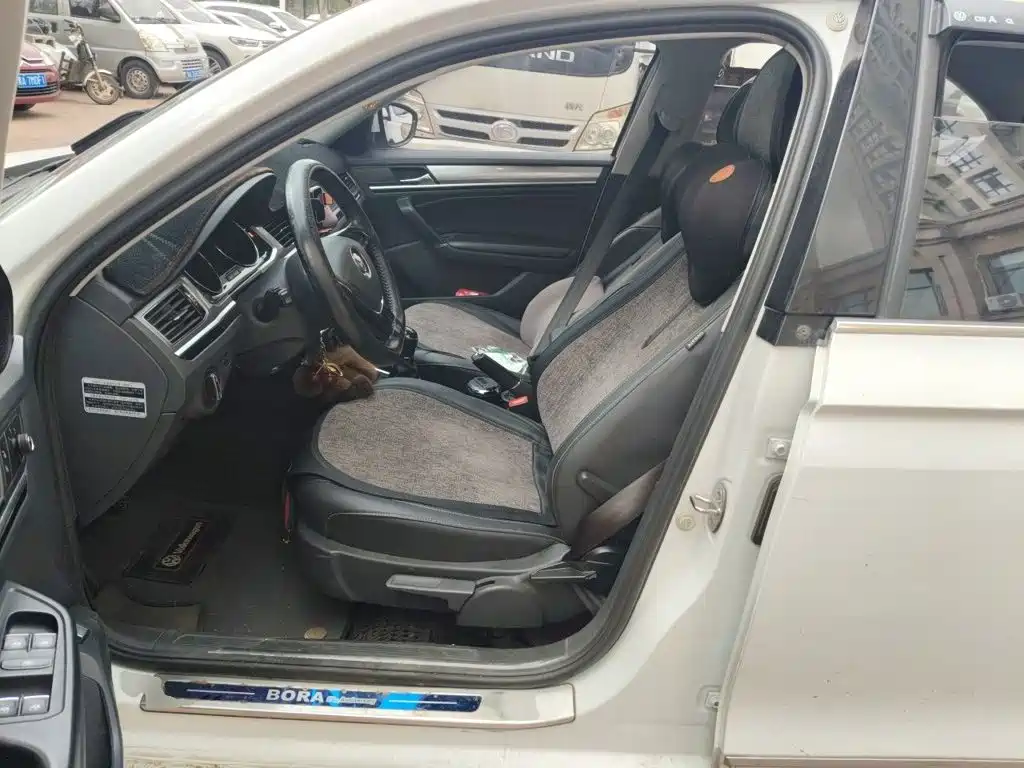 Volkswagen Bora — миниатюра 16