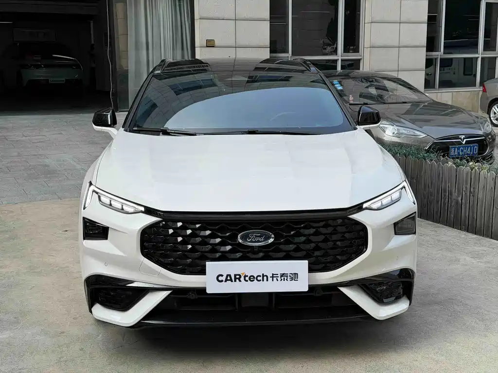 Ford Evos — миниатюра 2
