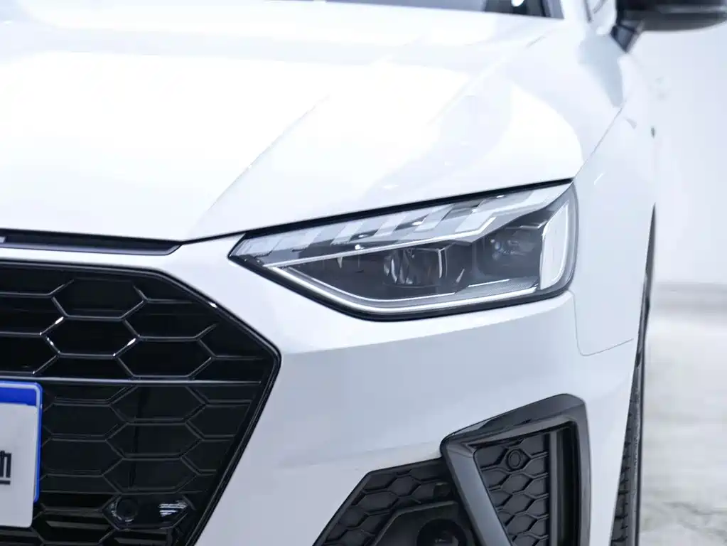 Audi A4L — миниатюра 6