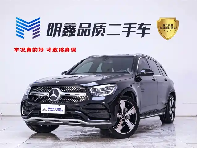 MERCEDES-BENZ GLC