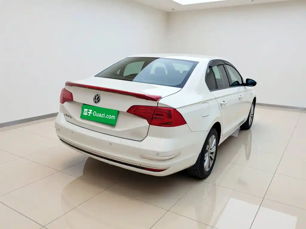 Volkswagen Bora — миниатюра 6