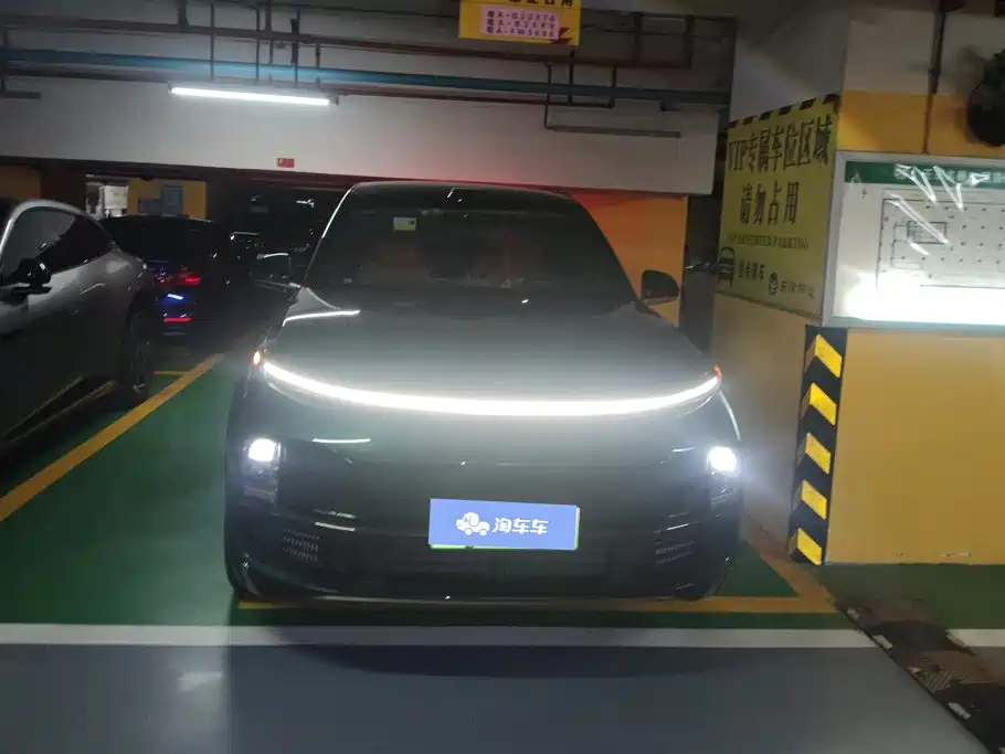 Li Auto Li L9 — миниатюра 2