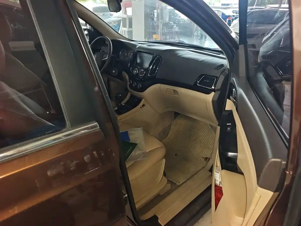 Baojun 730 — миниатюра 9