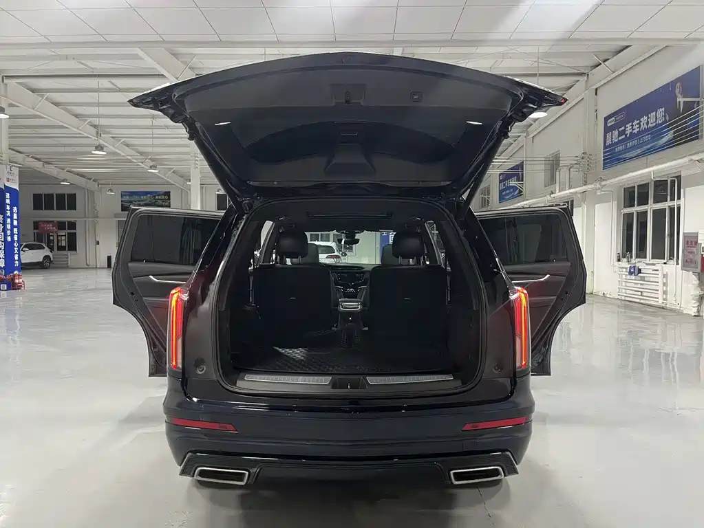 Cadillac XT6 — миниатюра 16