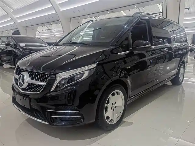 MERCEDES-BENZ V CLASS