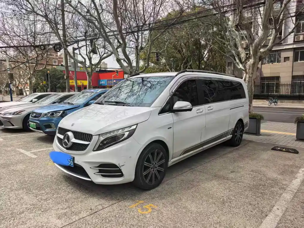 Mercedes-Benz V-Class 2023