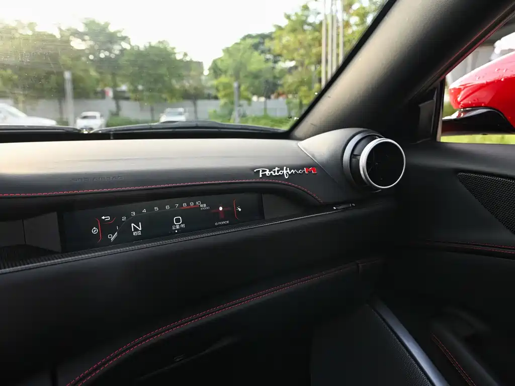 Ferrari Portofino — миниатюра 12