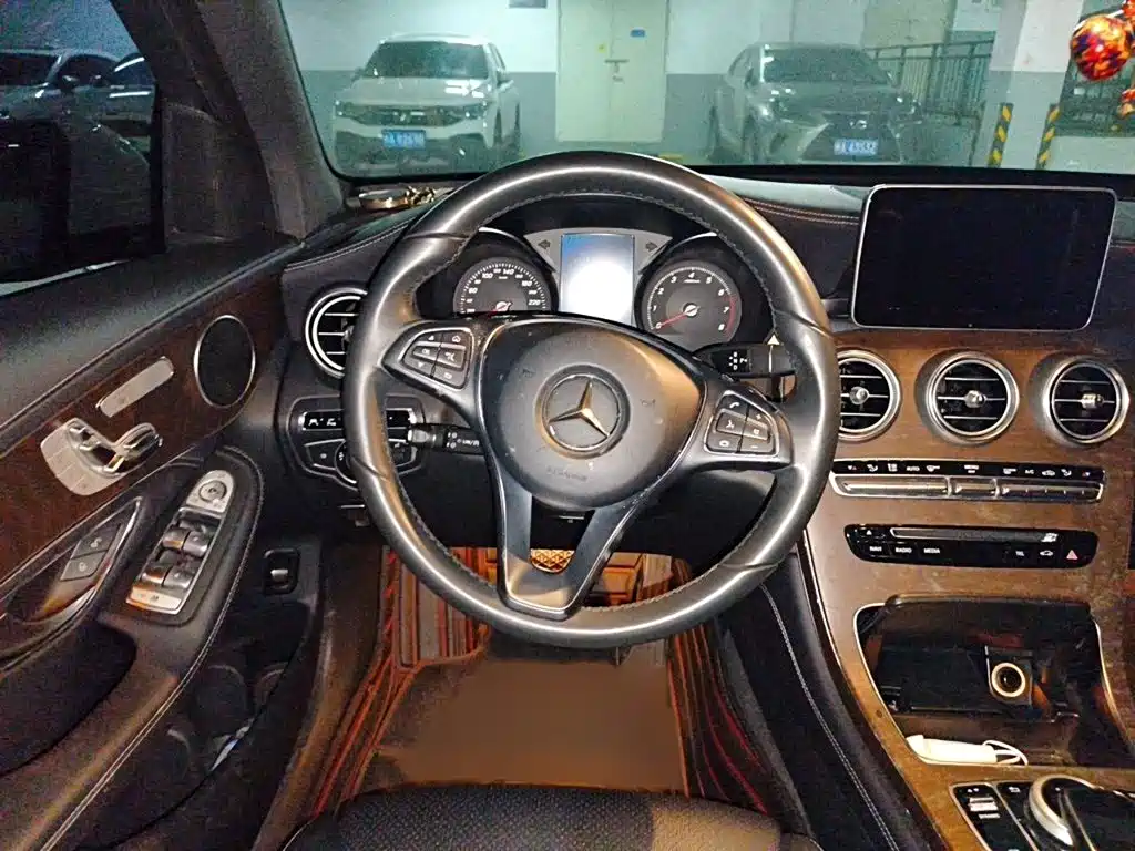 Mercedes-Benz GLC — миниатюра 3
