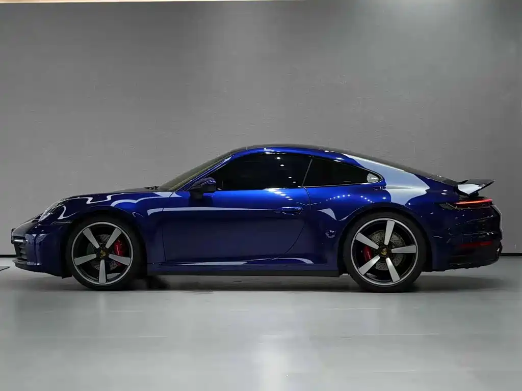 Porsche 911 2020 Carrera 3.0T