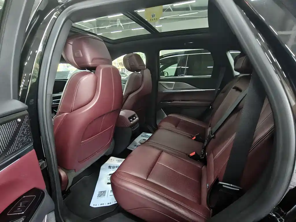 Cadillac XT5 2025 2.0T