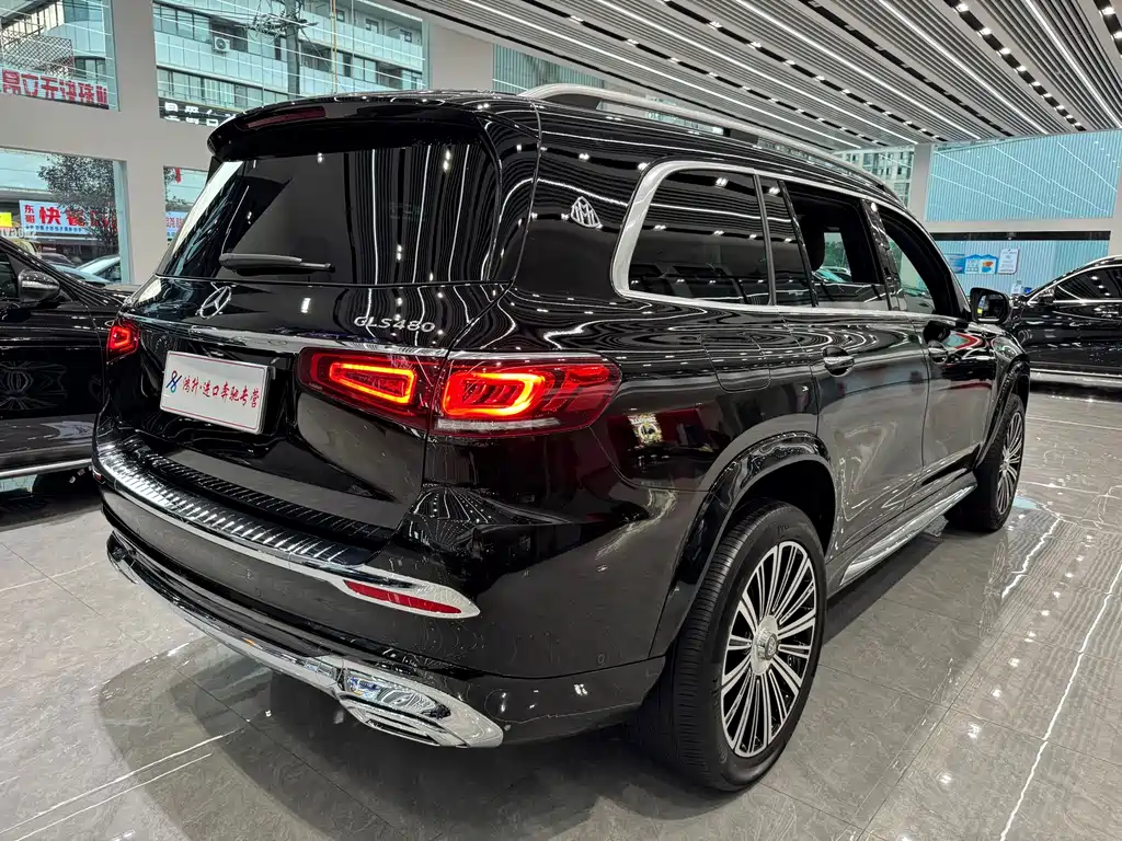 Mercedes-Benz GLS — миниатюра 24
